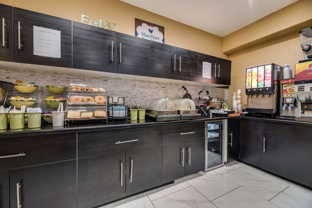 MainStay Suites - thumb 13