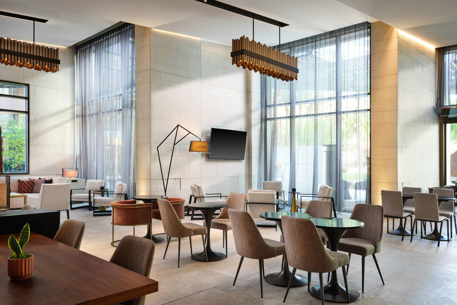 AC Hotel By Marriott Phoenix Downtown - thumb 9