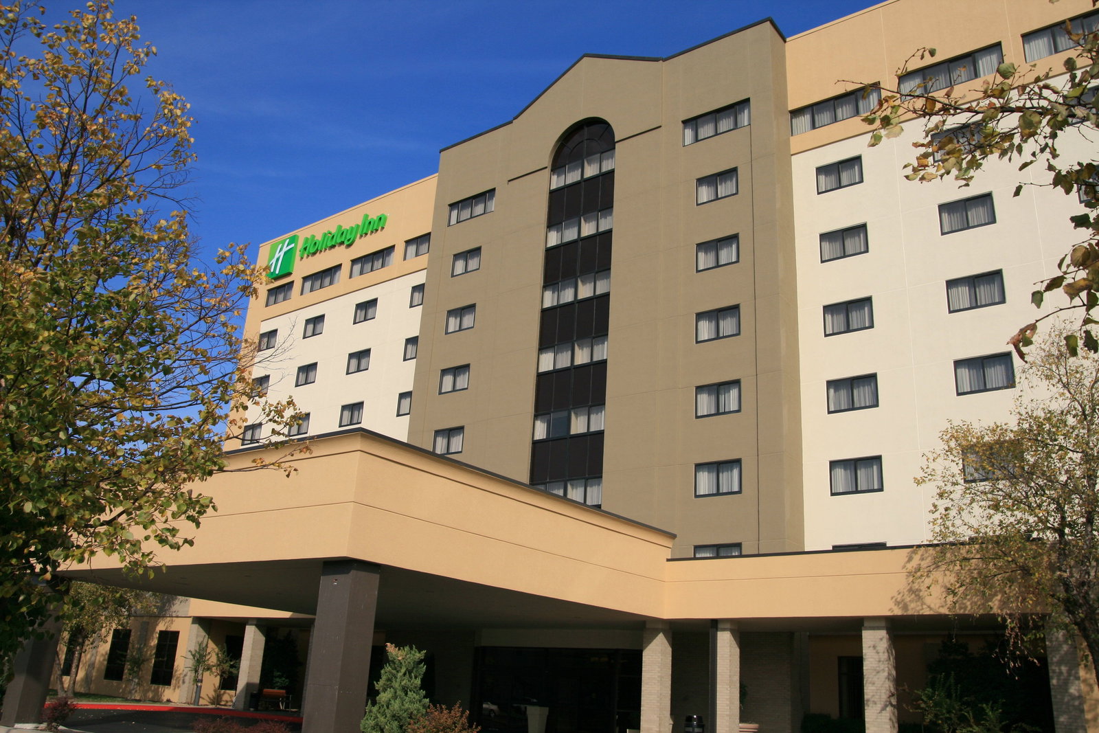 Holiday Inn Springdale - thumb 0