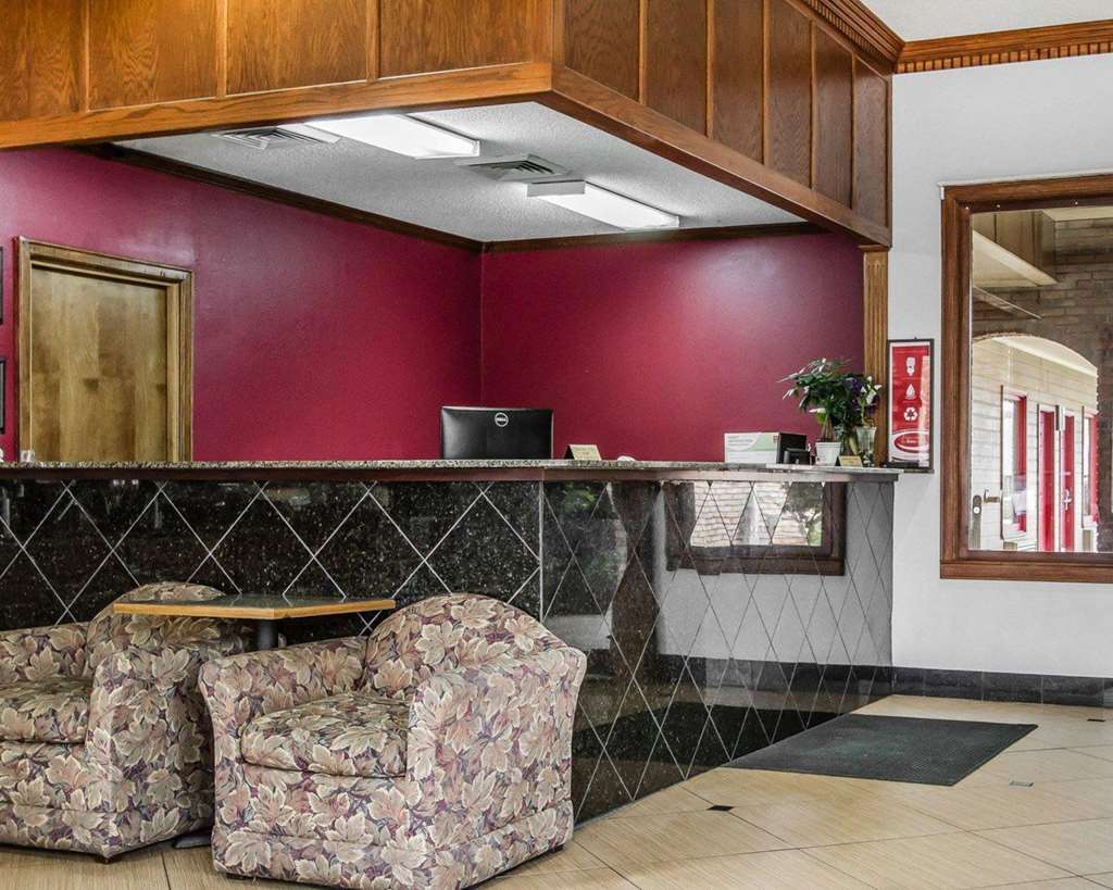 Econo Lodge Inn & Suites Enterprise - thumb 5