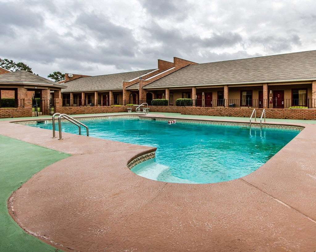 Econo Lodge Inn & Suites Enterprise - thumb 12