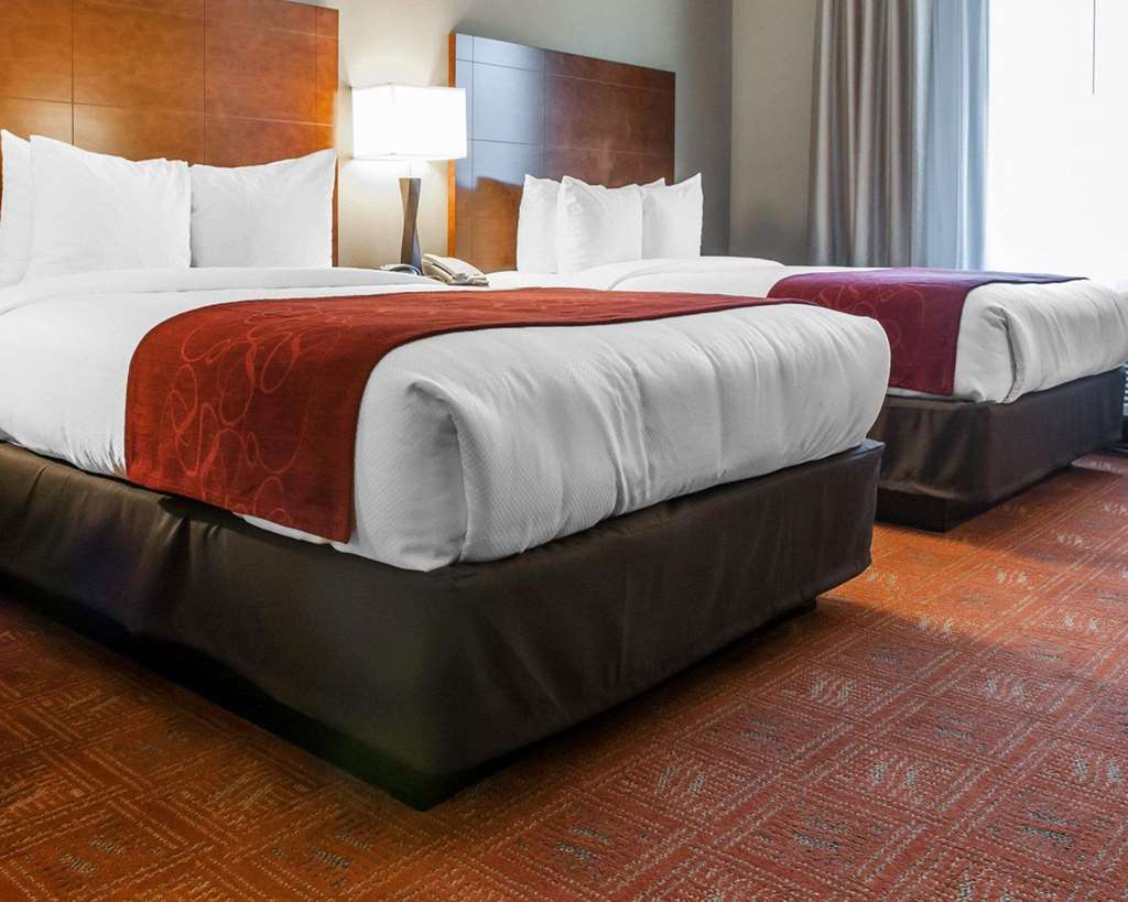 Comfort Suites - thumb 4