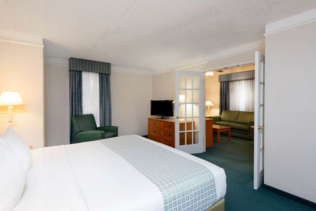 La Quinta Inn Farmington - thumb 10