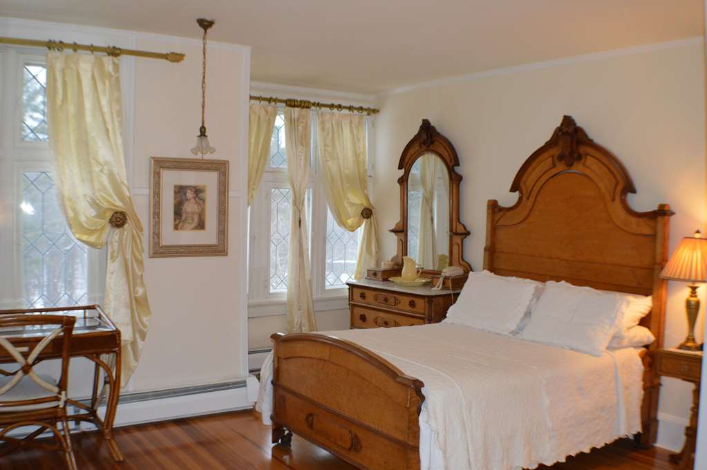 Seven Hills Inn - thumb 10
