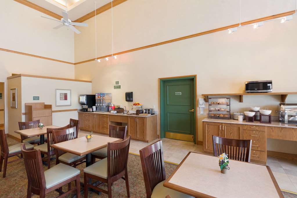 Country Inn & Suites Covington - thumb 9