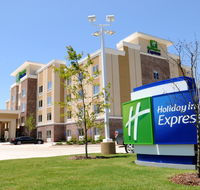 Holiday Inn Express Covington-Madisonvil - Tourism Bookings