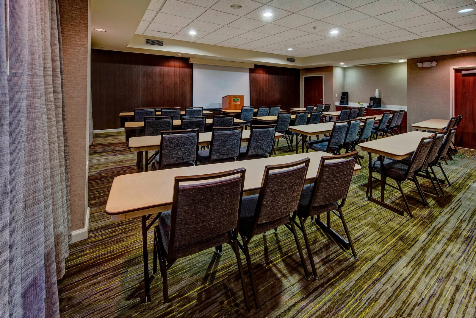 Courtyard By Marriott Alexandria - thumb 8