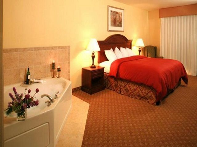 Natchez Grand Hotel - thumb 5