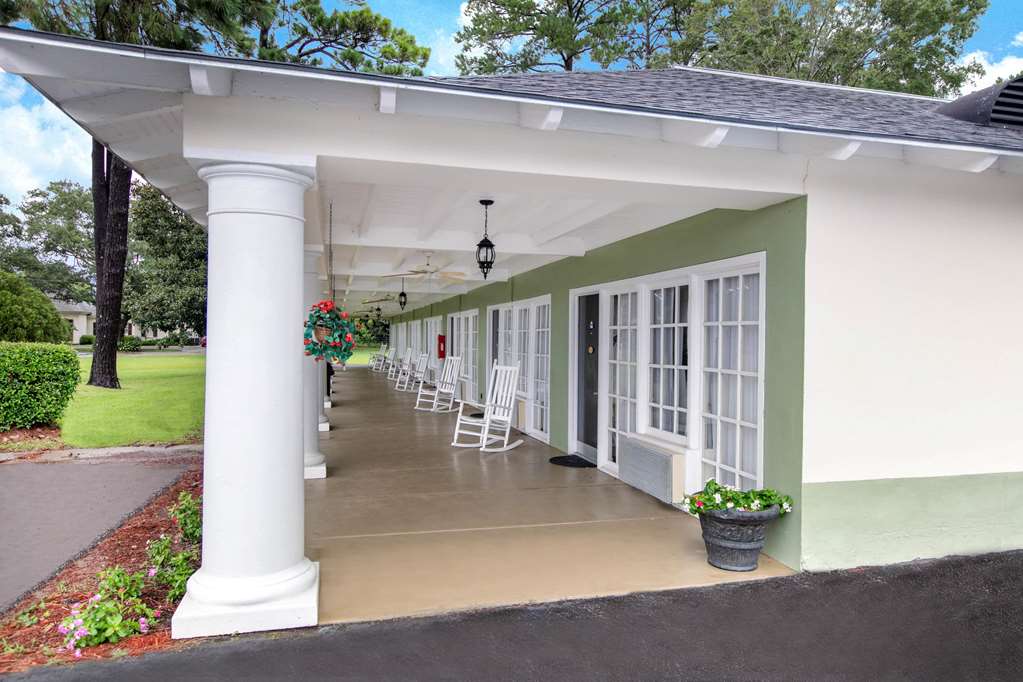 Days Inn Natchez - thumb 0