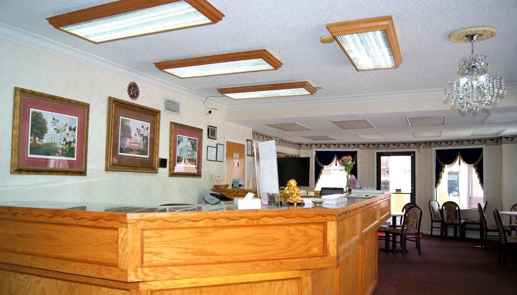 Red Carpet Inn - thumb 2