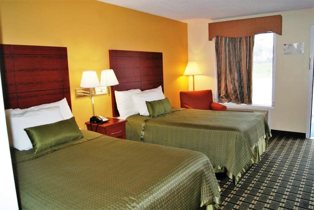 Red Carpet Inn - thumb 6