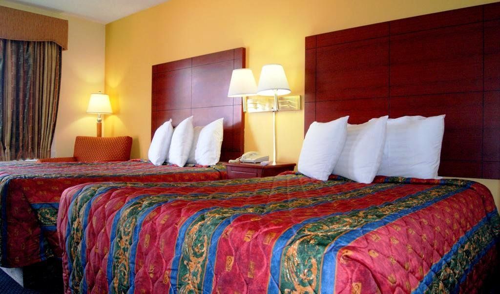 Red Carpet Inn - thumb 8