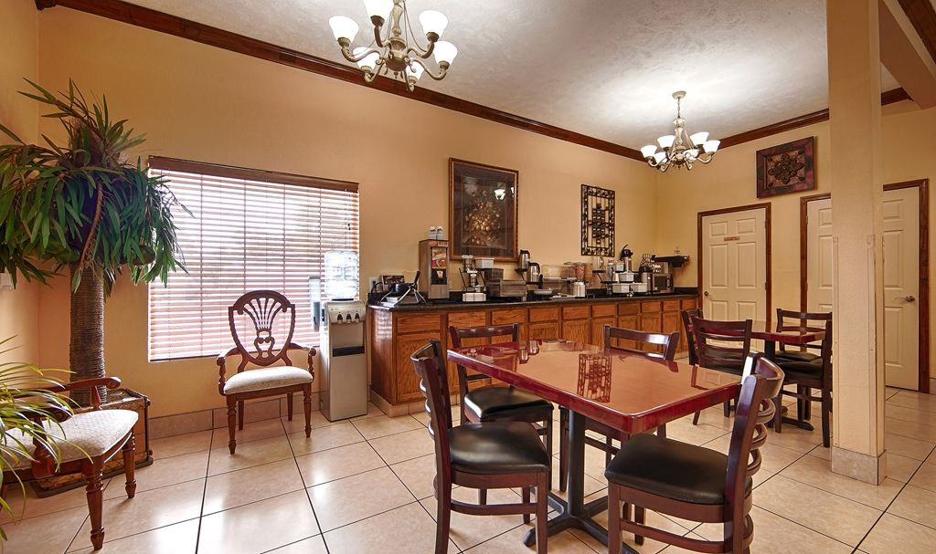 Americas Best Value Inn Winnsboro - thumb 17