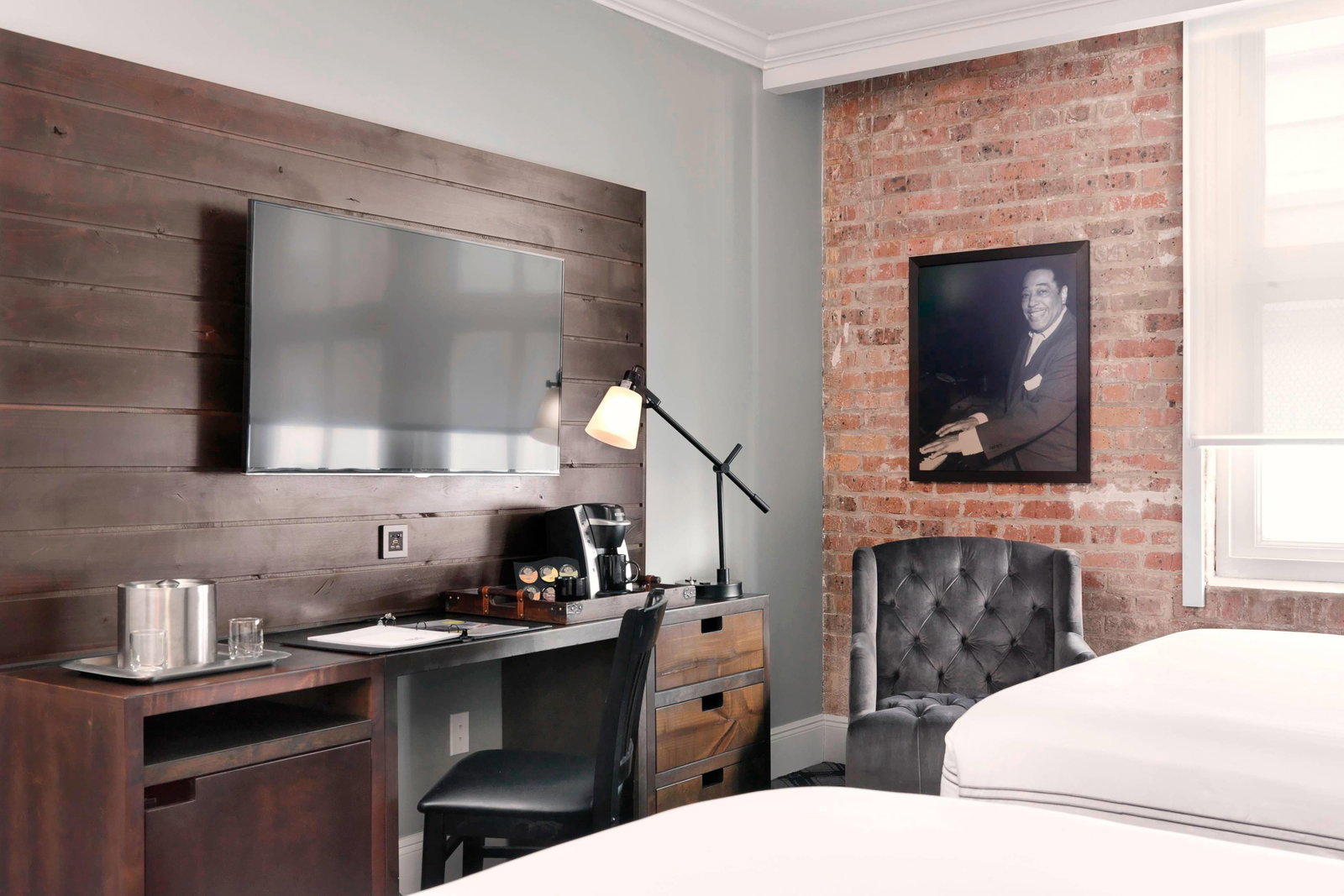 Q&C New Orleans, Autograph Coll - thumb 9