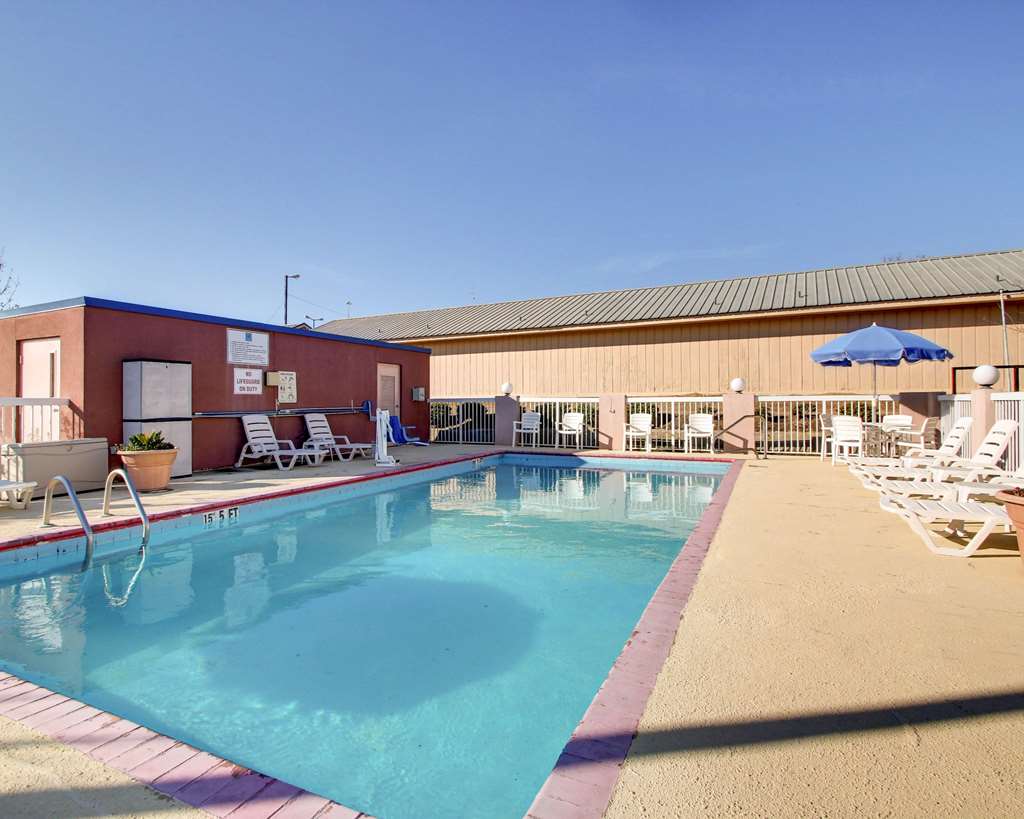 Quality Inn - thumb 12