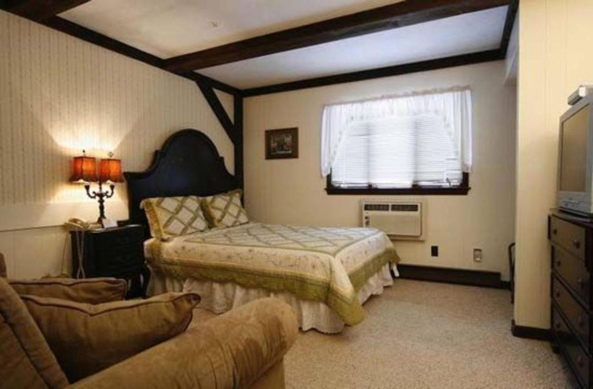 Old Field House Country Lodge - thumb 1