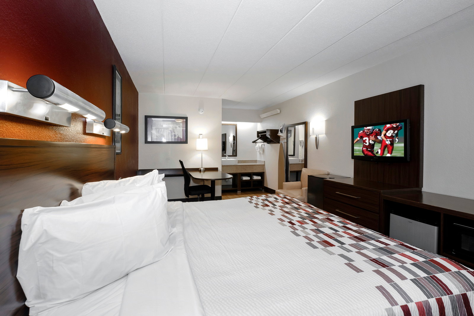 Red Roof Inn Aberdeen - thumb 13