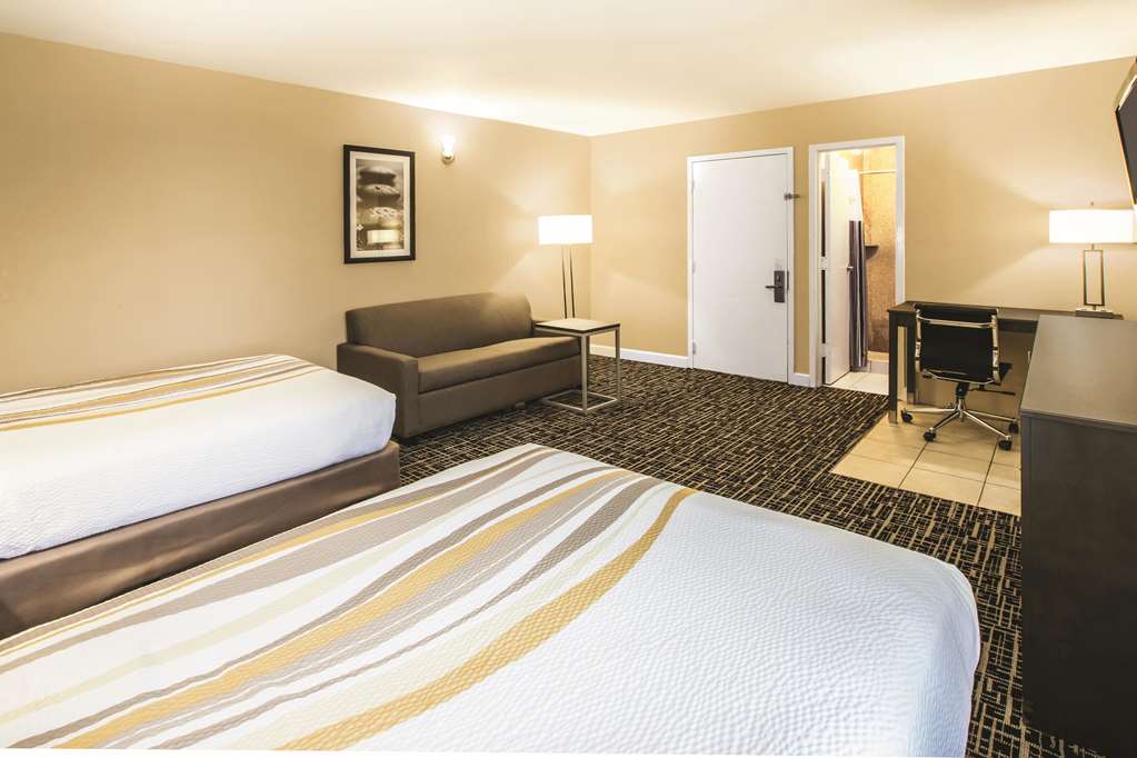 La Quinta Inn Waldorf - thumb 11