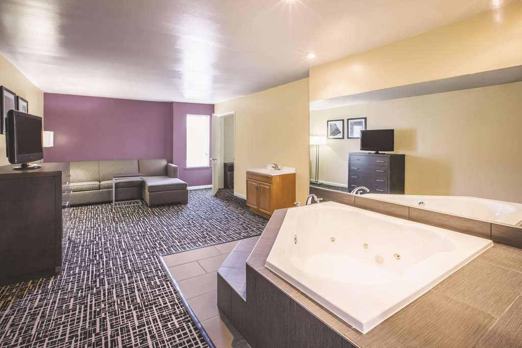 La Quinta Inn Waldorf - thumb 13