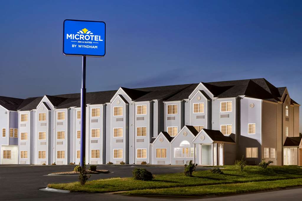 Microtel Inn & Suites By Wyndham Lincoln - thumb 1