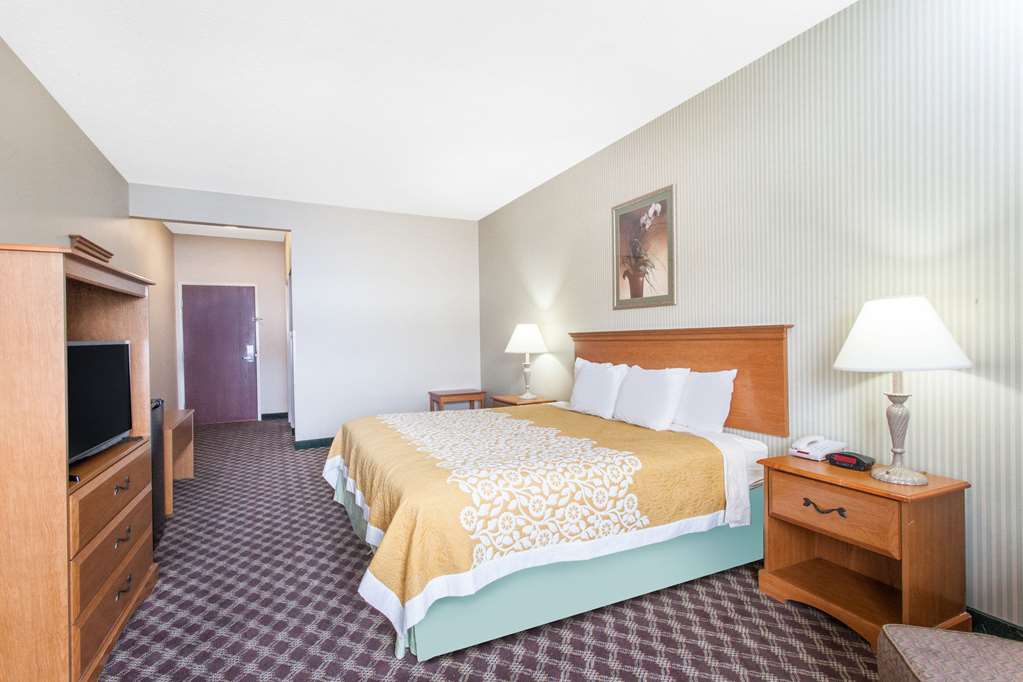 Days Inn & Suites Seaford - thumb 8