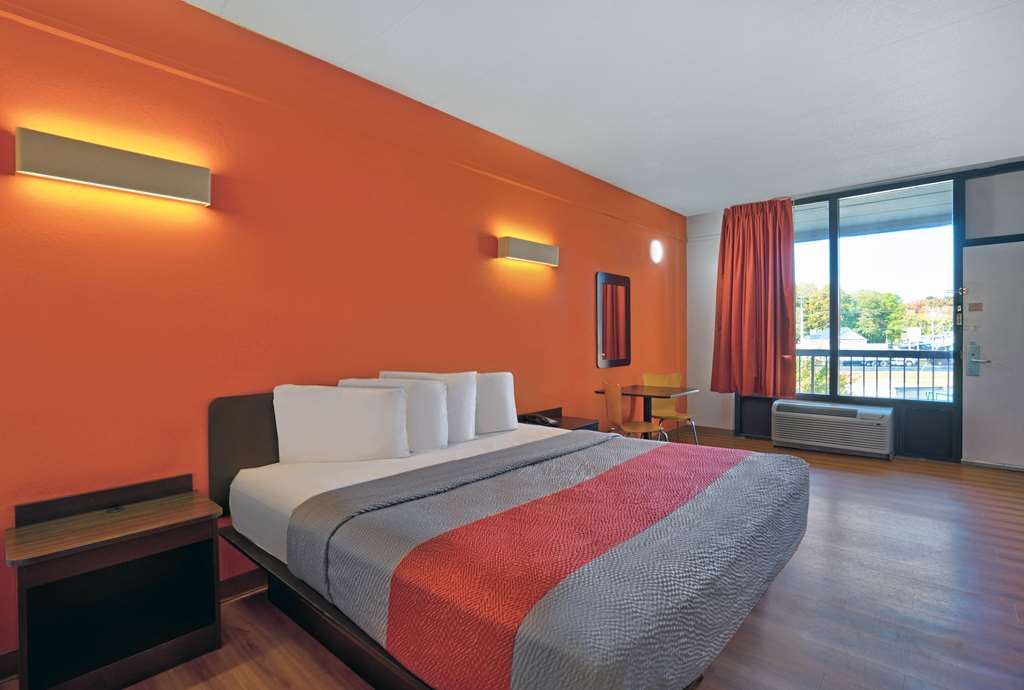 Motel 6 Seaford - thumb 7