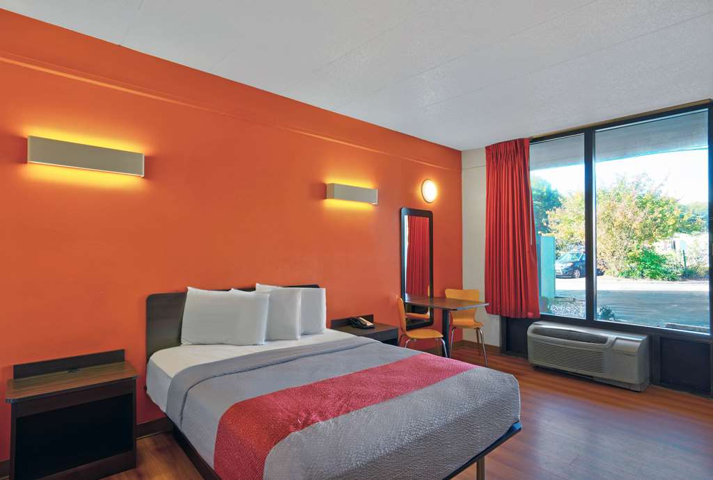 Motel 6 Seaford - thumb 14