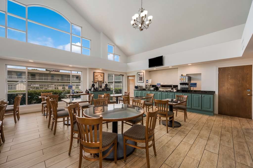 Best Western University Inn - thumb 14