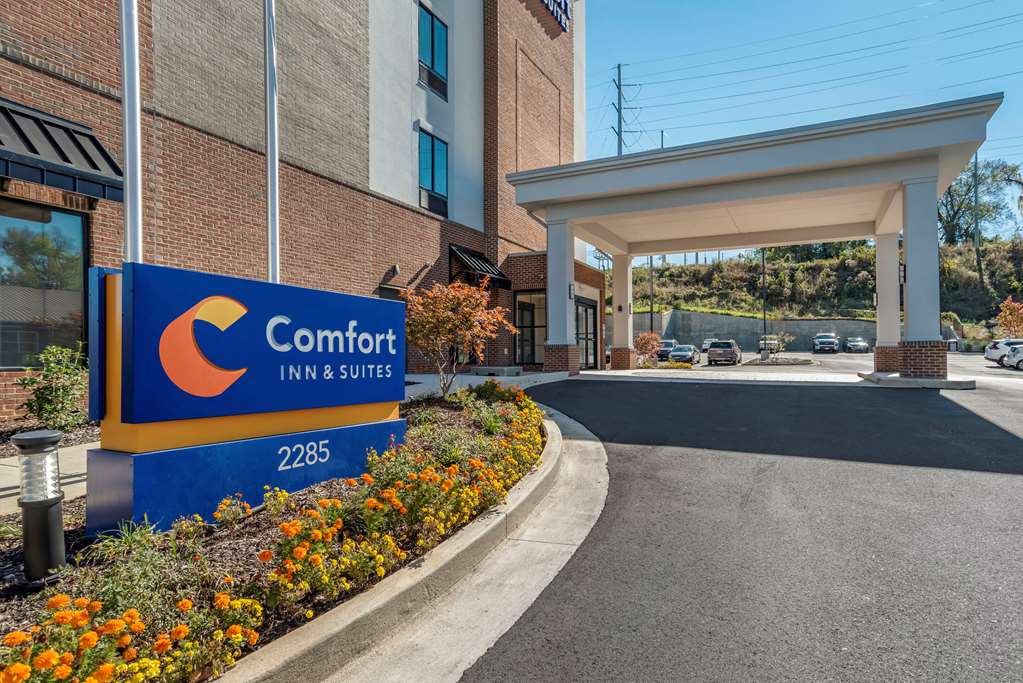 Comfort Inn & Suites Downtown Near Univ - thumb 1