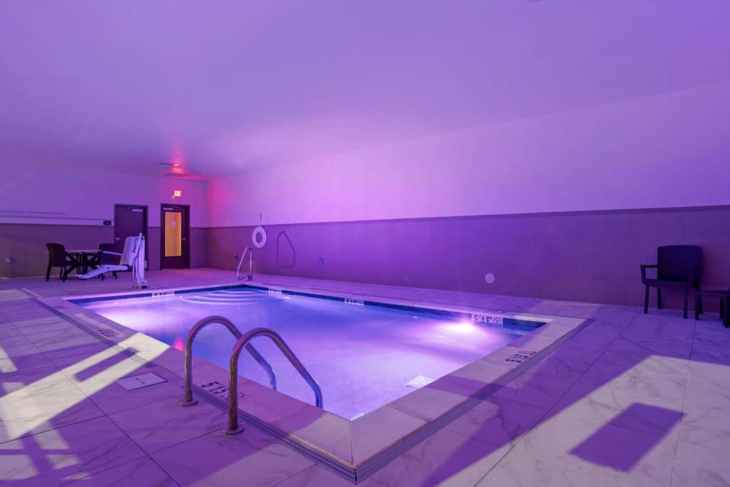 Comfort Inn & Suites Downtown Near Univ - thumb 9