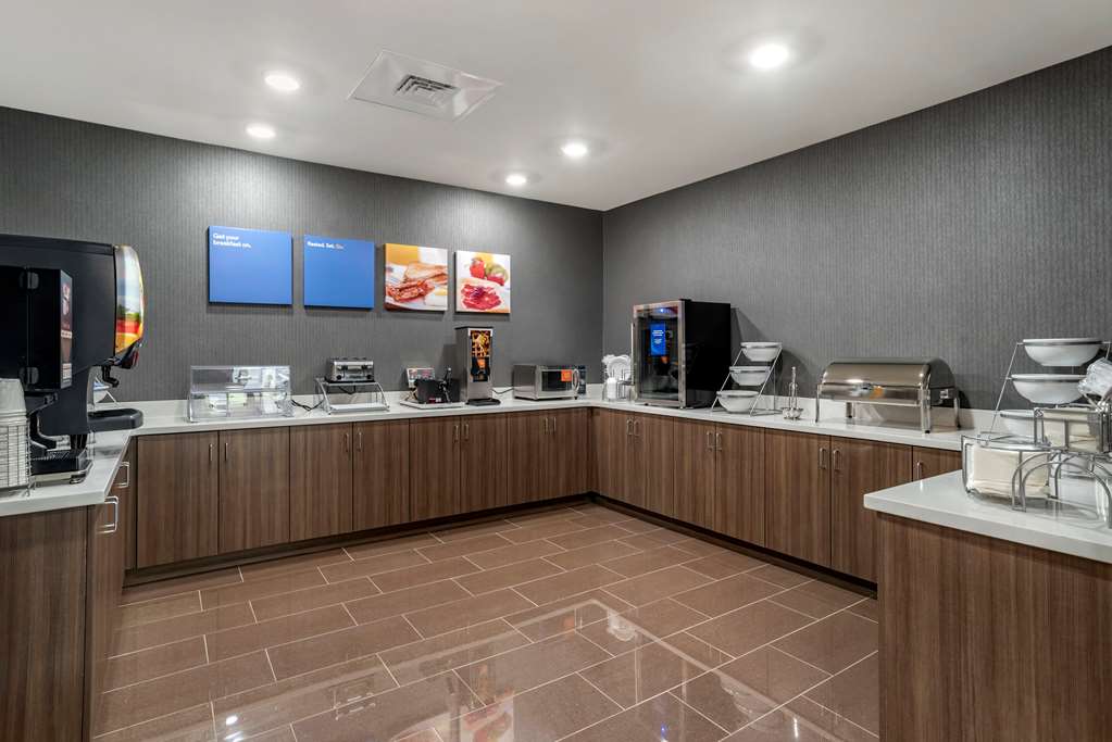 Comfort Inn & Suites Downtown Near Univ - thumb 13