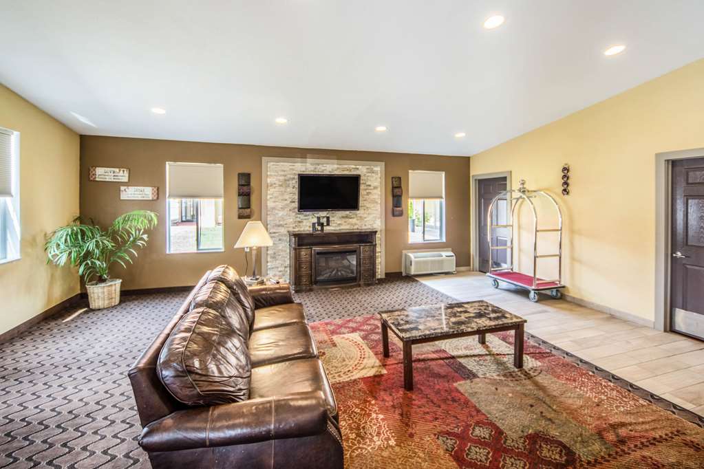 Suburban Studios Fort Wayne - thumb 4