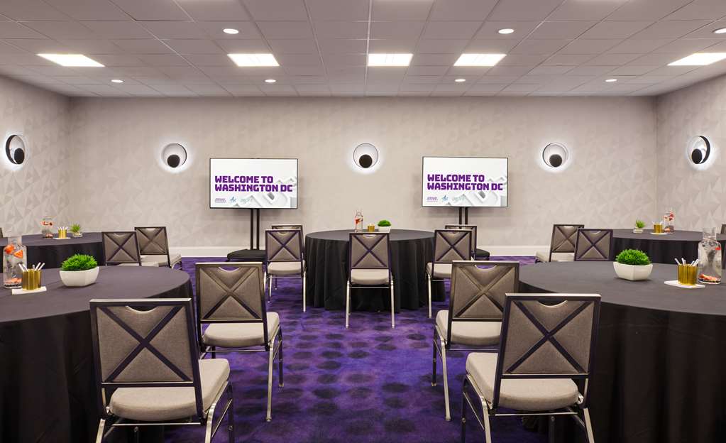 YOTEL Washington DC - thumb 9