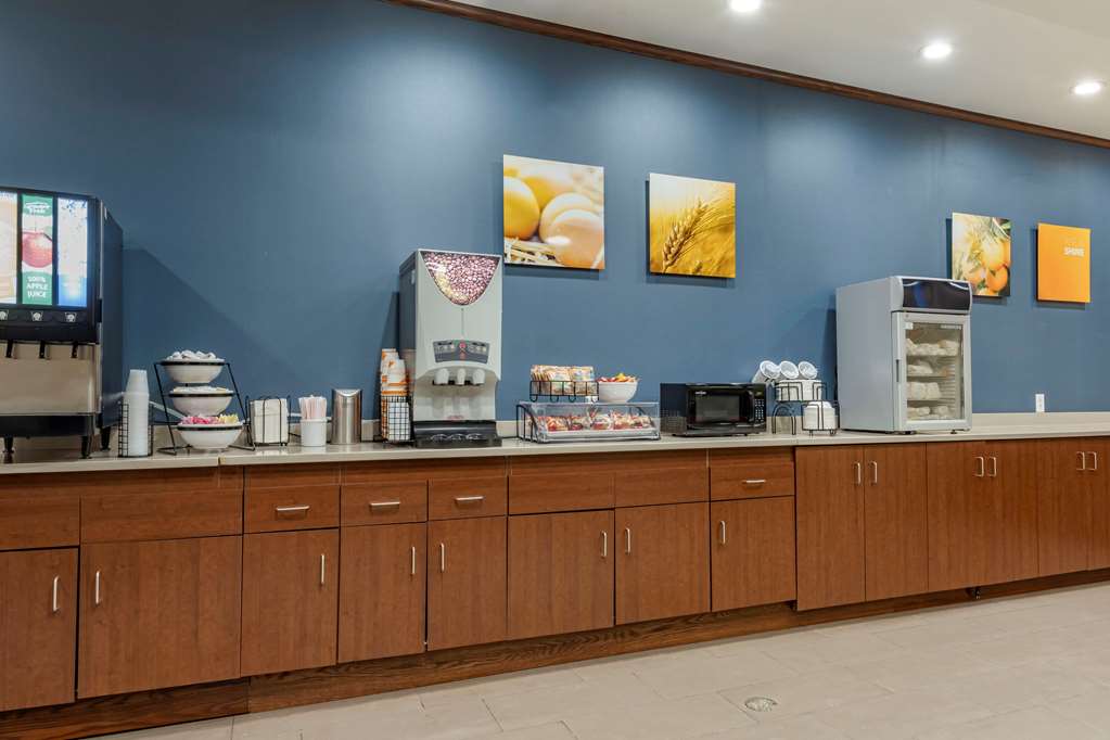 Comfort Inn & Suites Pittsburgh - thumb 9