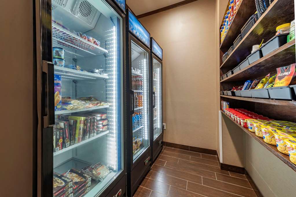 Comfort Inn & Suites Pittsburgh - thumb 17