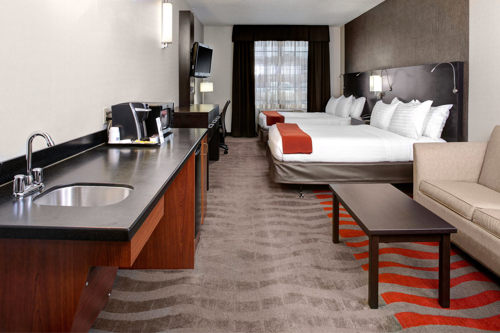 Holiday Inn Express - thumb 7