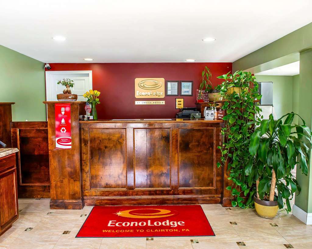 Econo Lodge - thumb 2