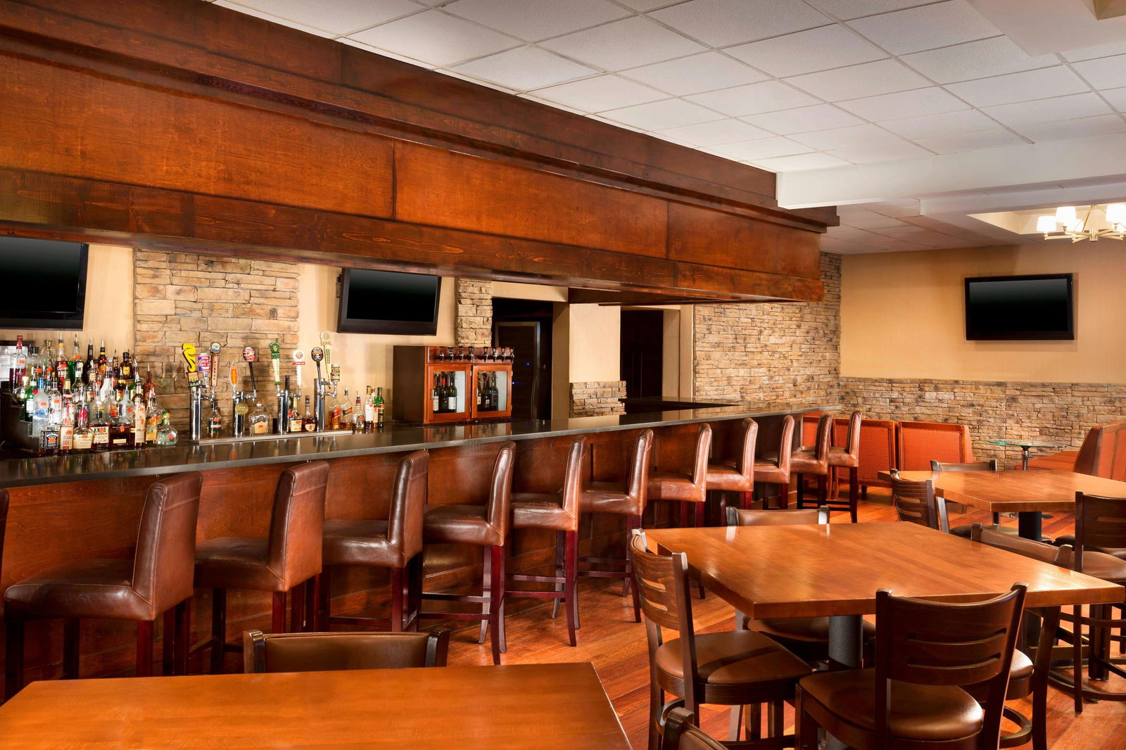 Four Points Asheville Downtown - thumb 14