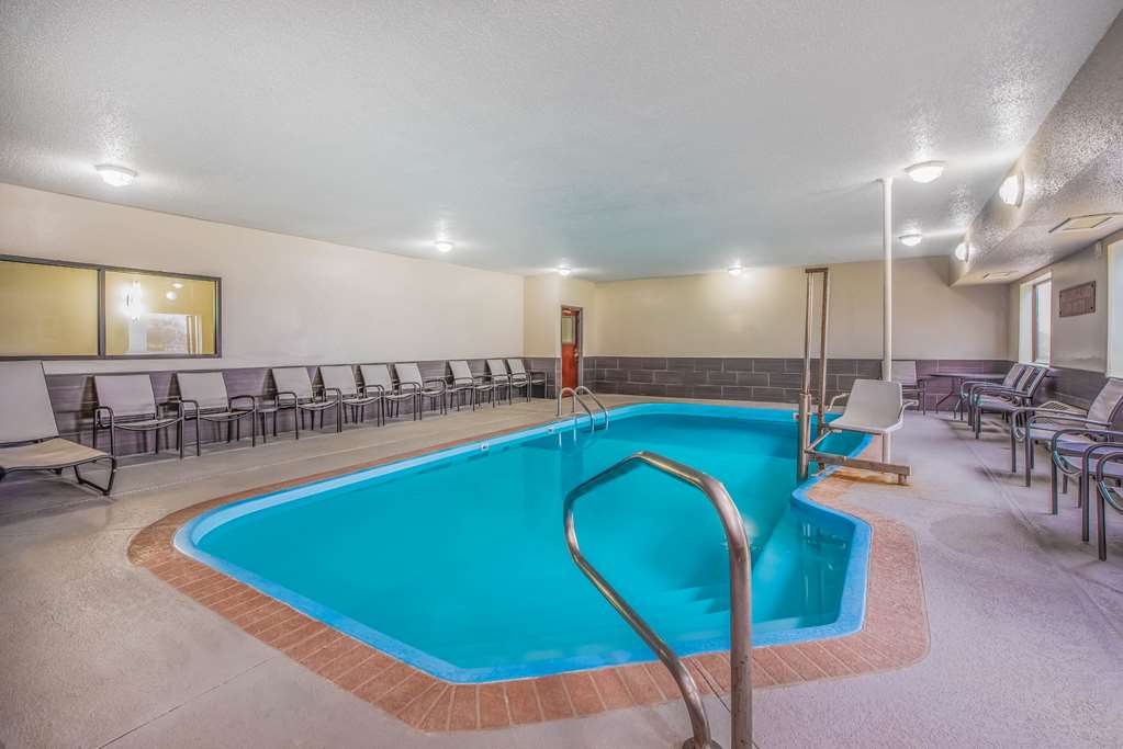 La Quinta Inn & Suites Fairborn - thumb 10