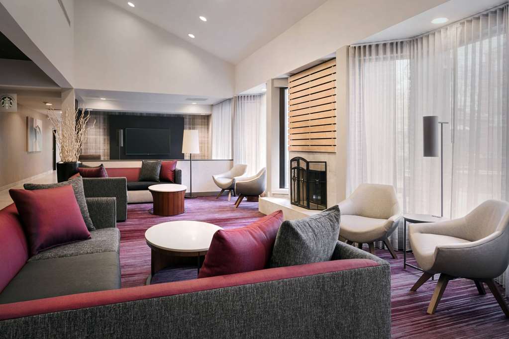 Sonesta Select Boston Stoughton - thumb 2