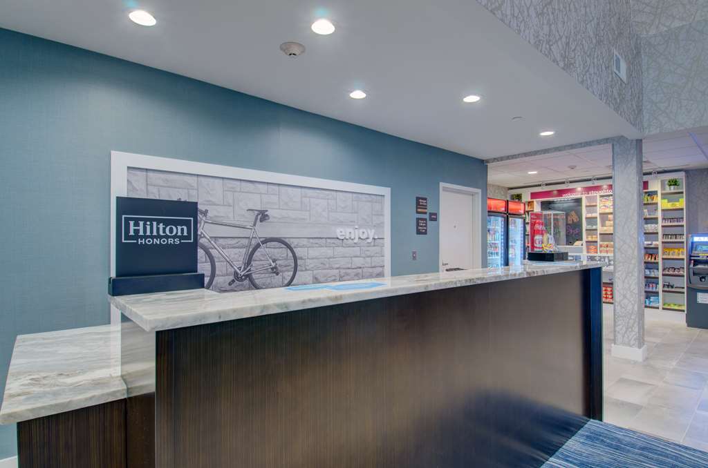 Hampton Inn & Suites Boston/Stoughton - thumb 2