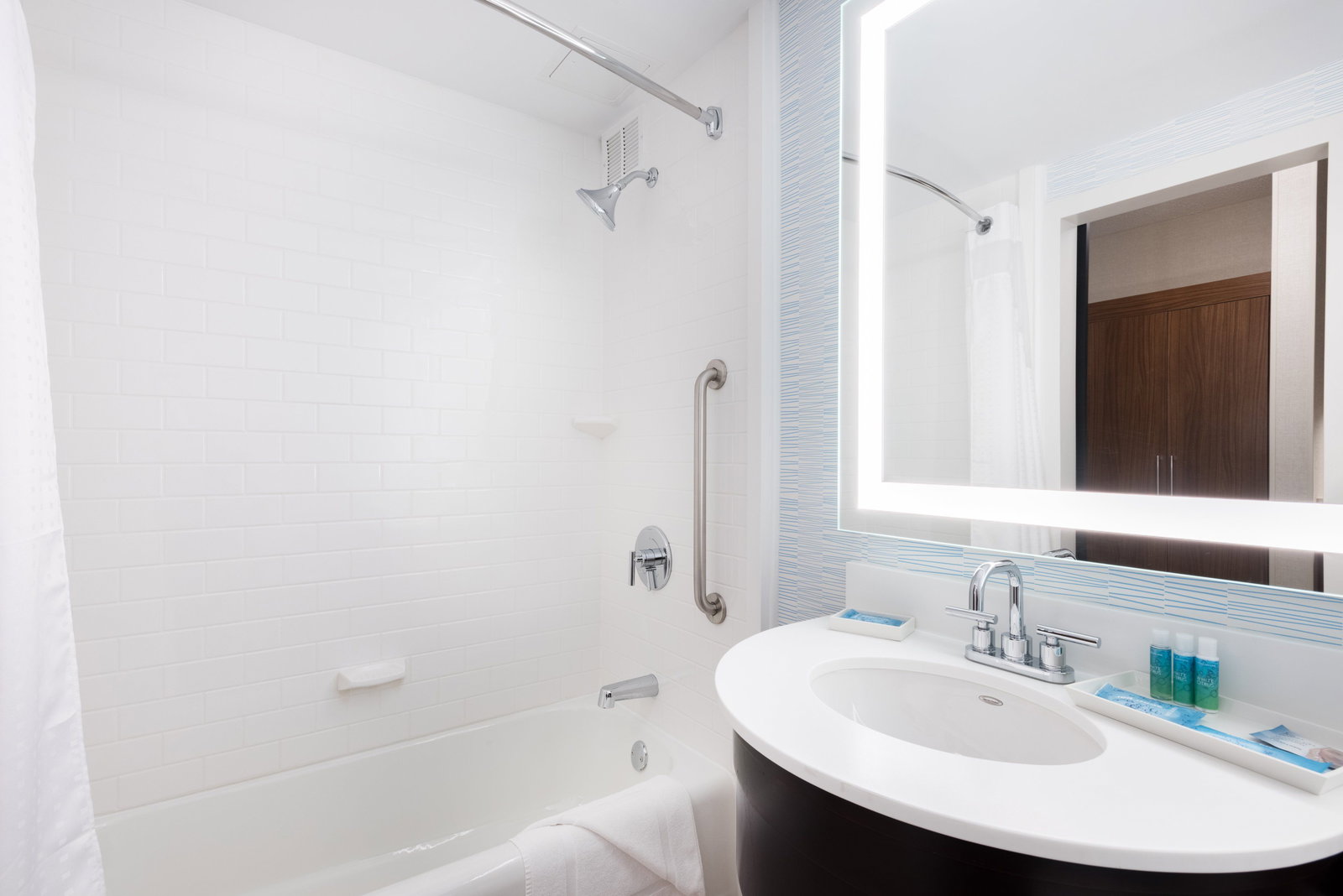 Holiday Inn Express Boston-Waltham - thumb 7