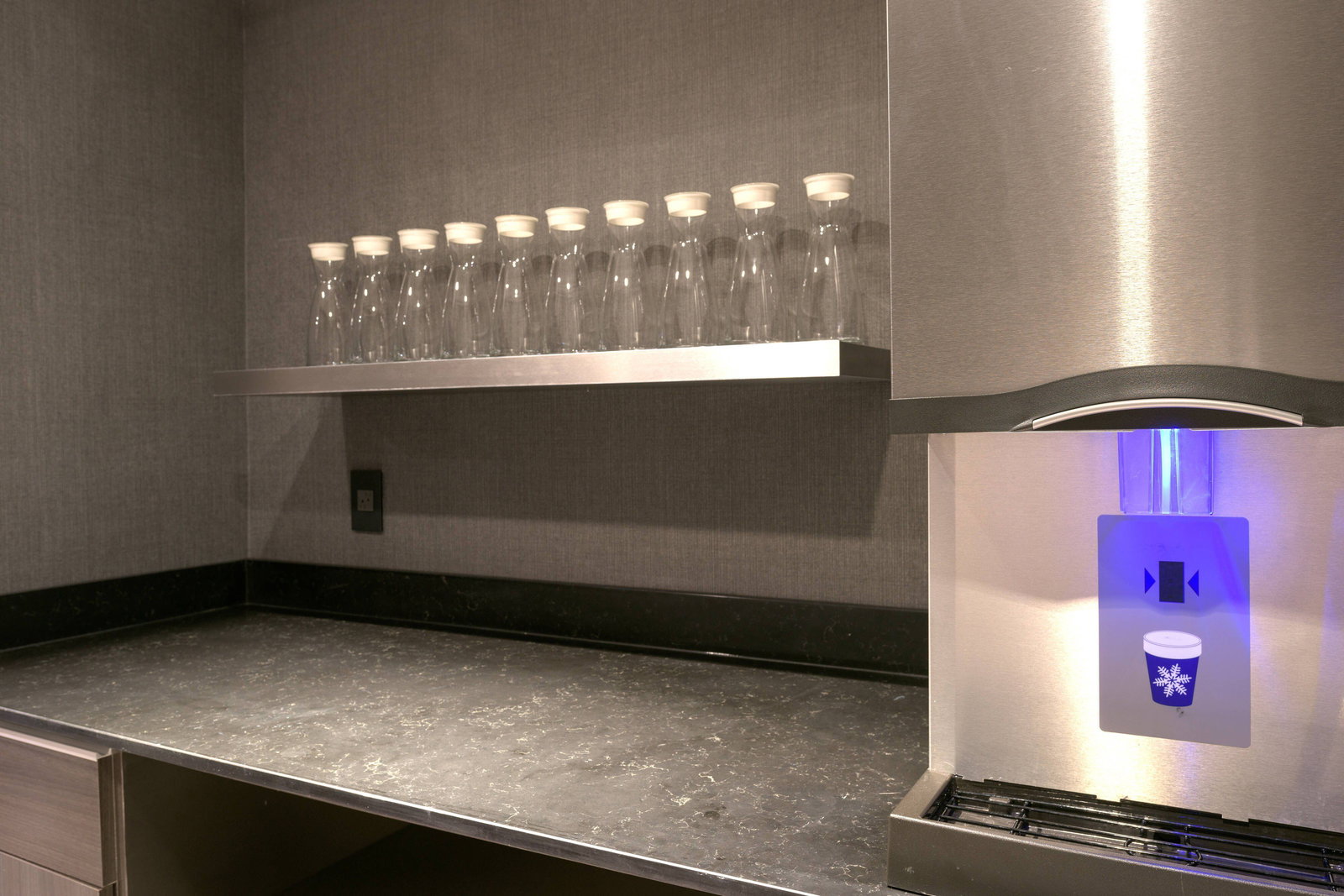 AC By Marriott Boston North - thumb 16