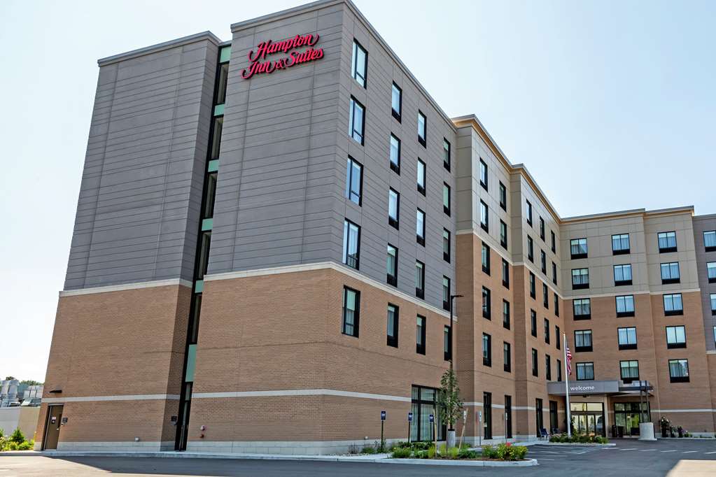 Hampton Inn & Suites Boston/Waltham - thumb 1