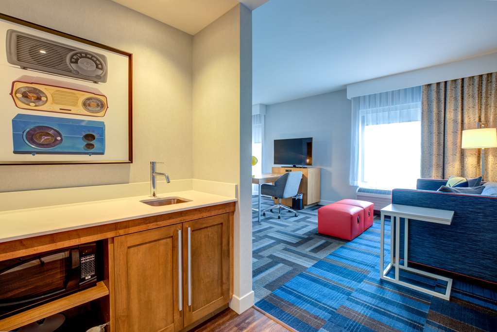 Hampton Inn & Suites Boston/Waltham - thumb 17
