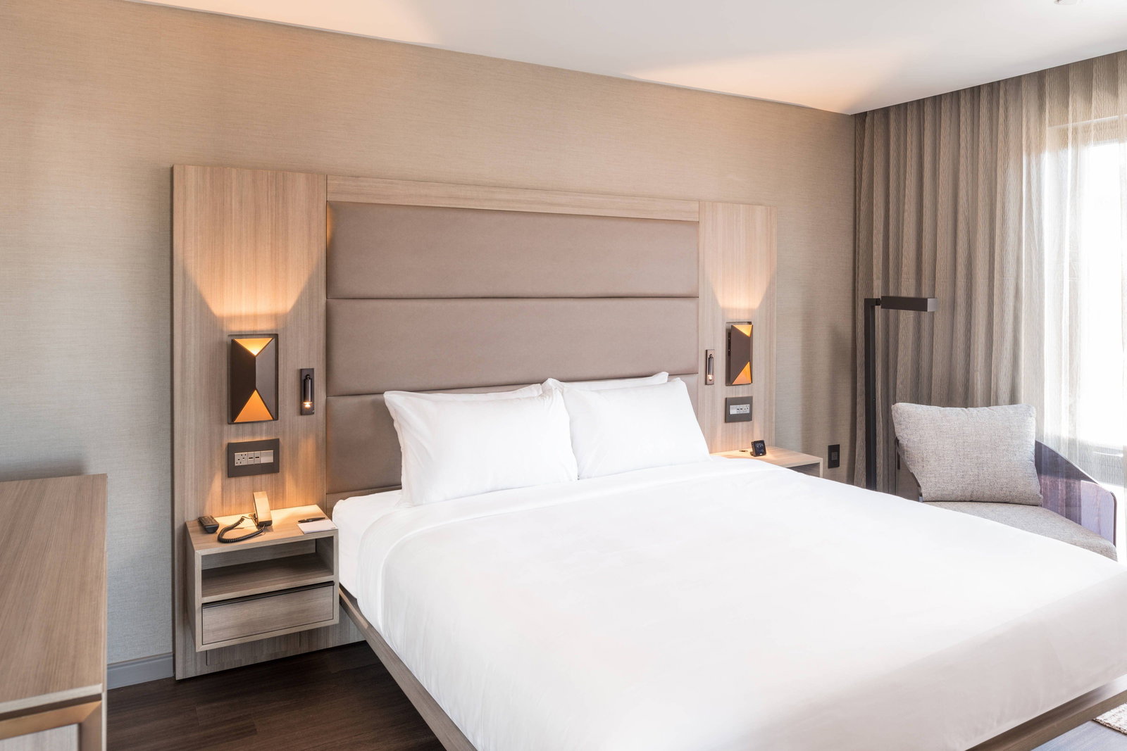 AC By Marriott Cleveland Circle - thumb 12