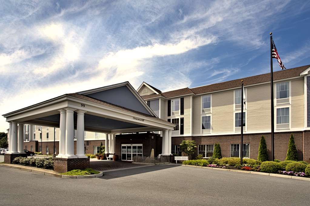 Hampton Inn & Suites Cape Cod/W Yarmouth - thumb 0