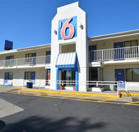 Motel 6 Springfield Chicopee - Tourism Bookings