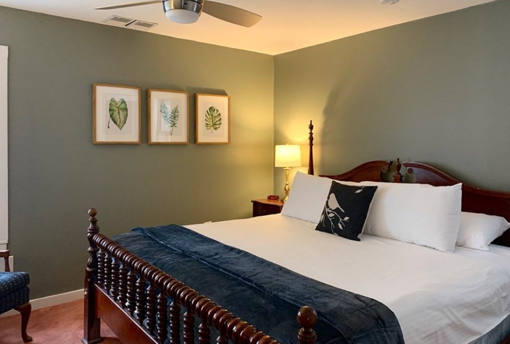 The Nutmeg Vermont - thumb 1