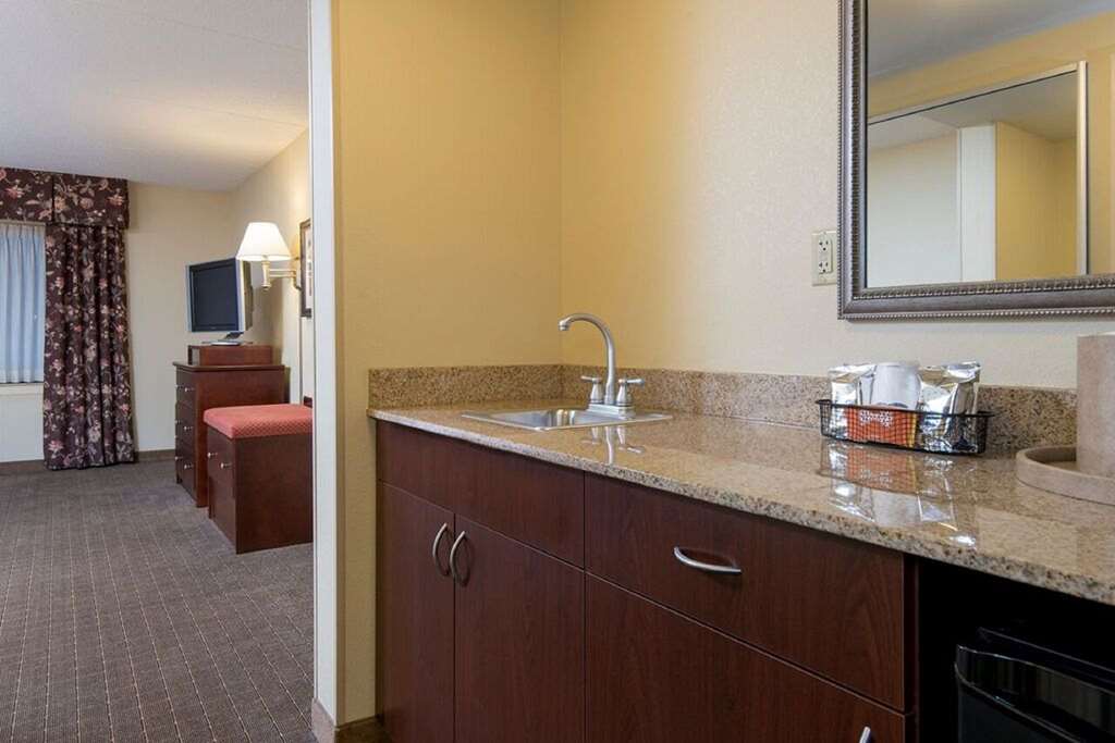 Hampton Inn Schenectady - thumb 15